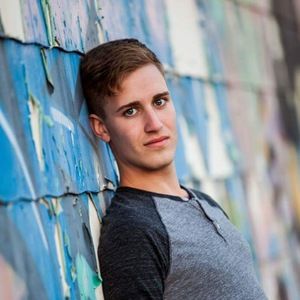 Meet your Posher, Adam